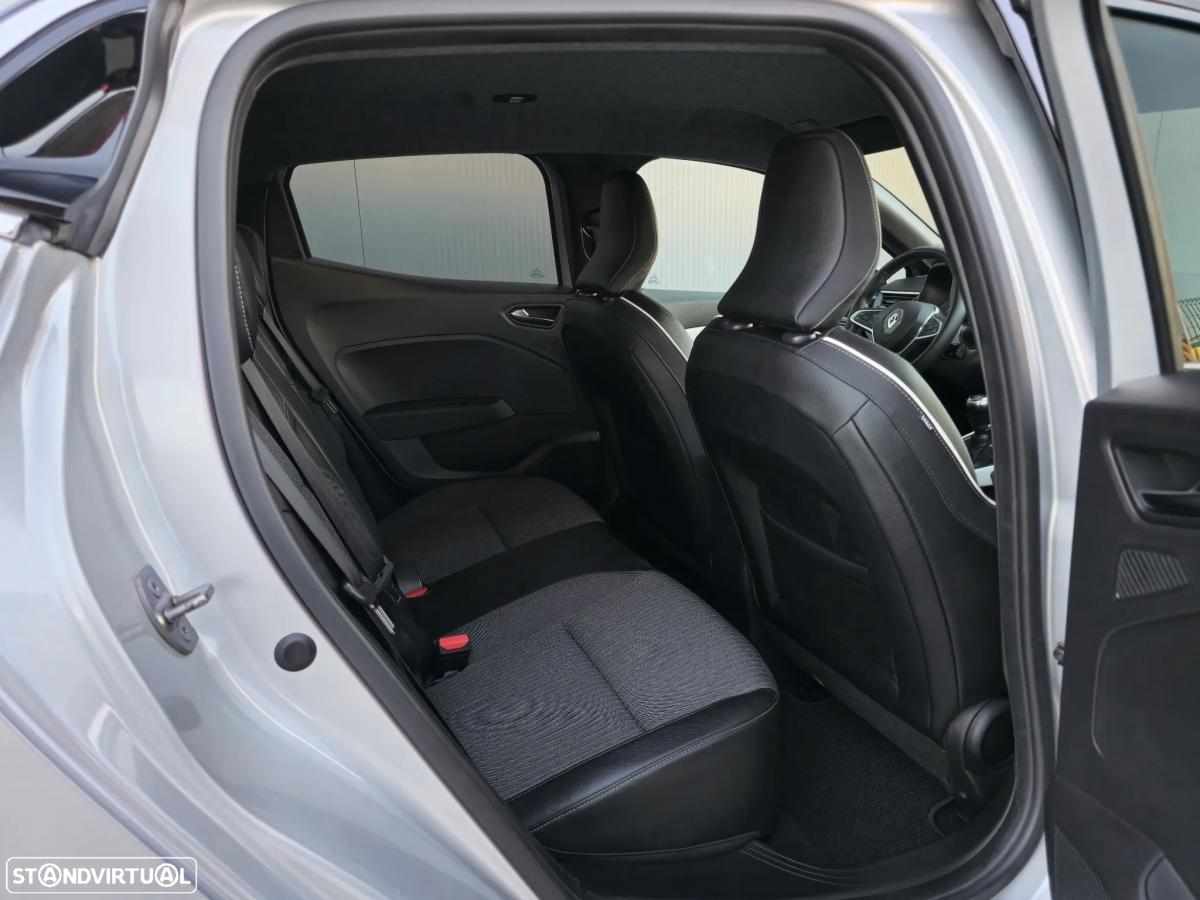 renault-clio-1-0-tce-2023-gasolina-999cc
