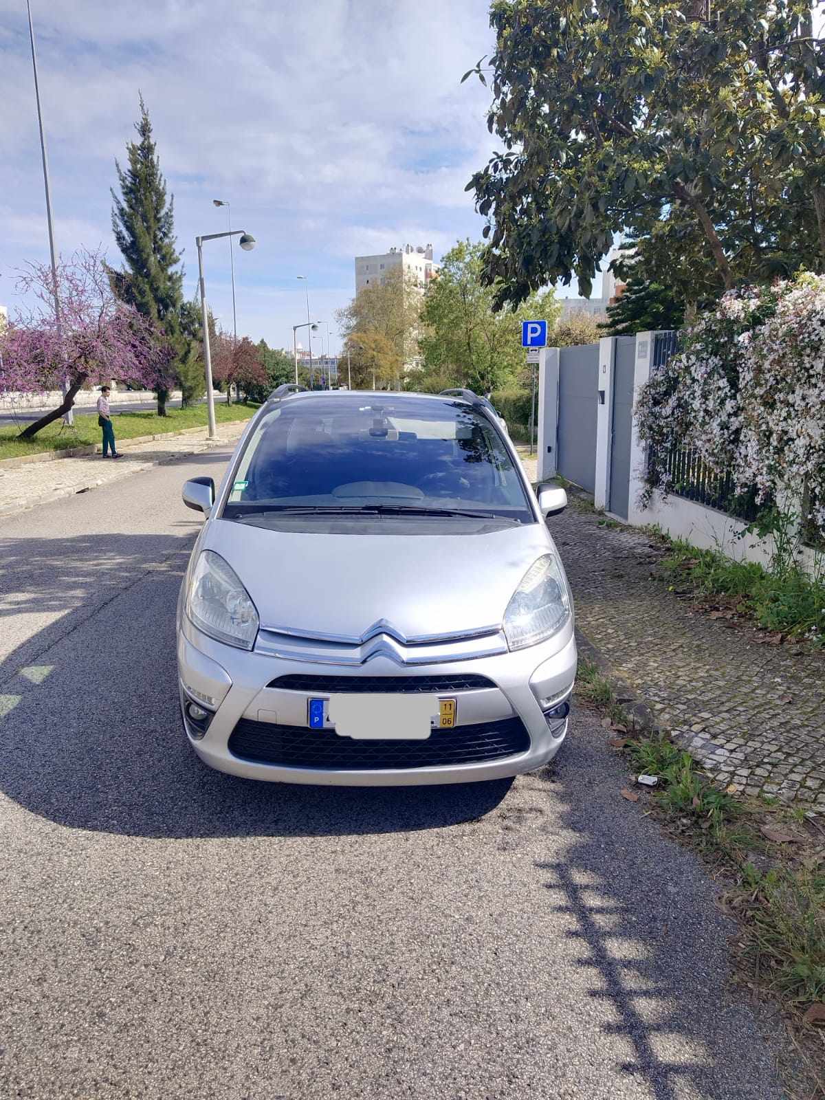 citroen-c4-picasso-1-6-e-hdi-airdream-2011-diesel-1560cc