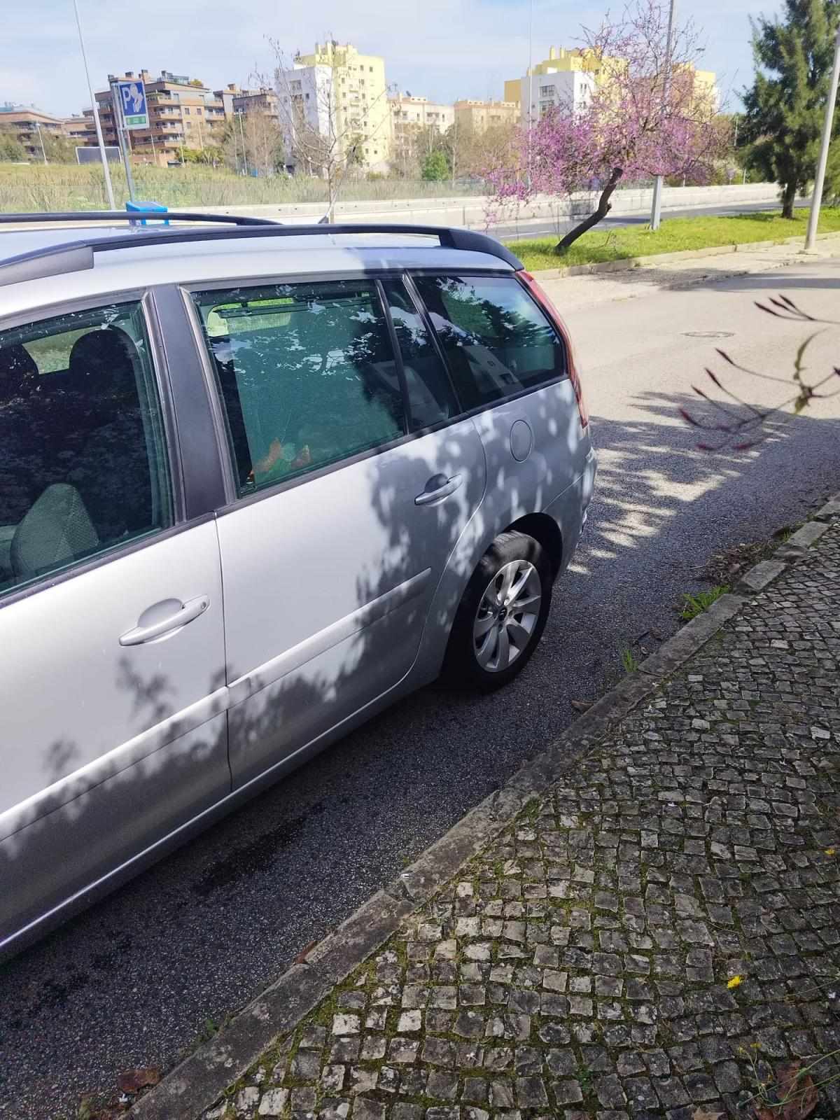 citroen-c4-picasso-1-6-e-hdi-airdream-2011-diesel-1560cc
