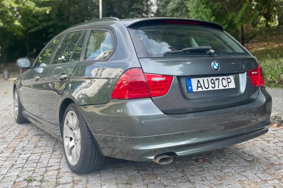 bmw-serie-3-318d-touring-2011-diesel-1995cc