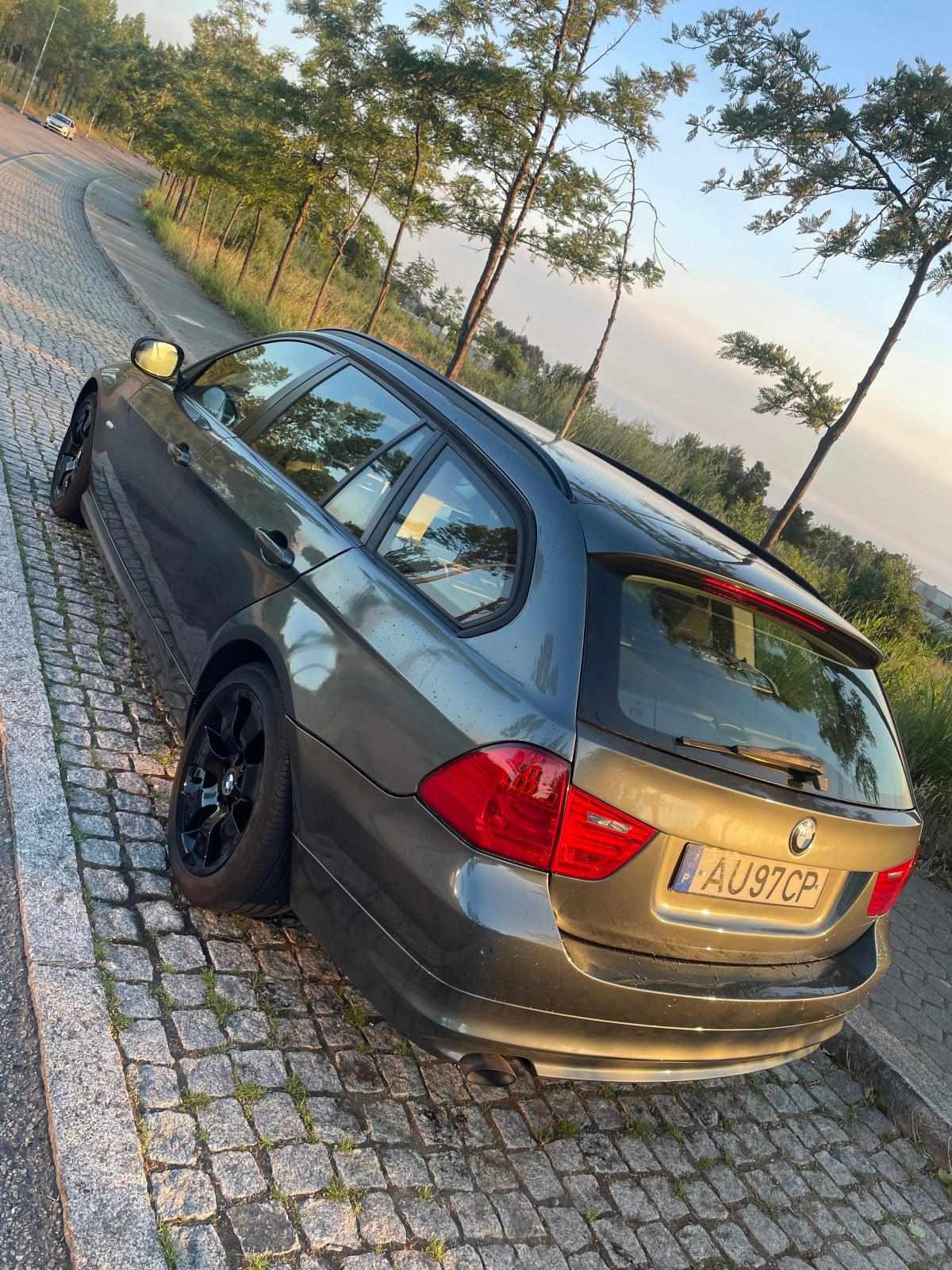 bmw-serie-3-318d-touring-2011-diesel-1995cc