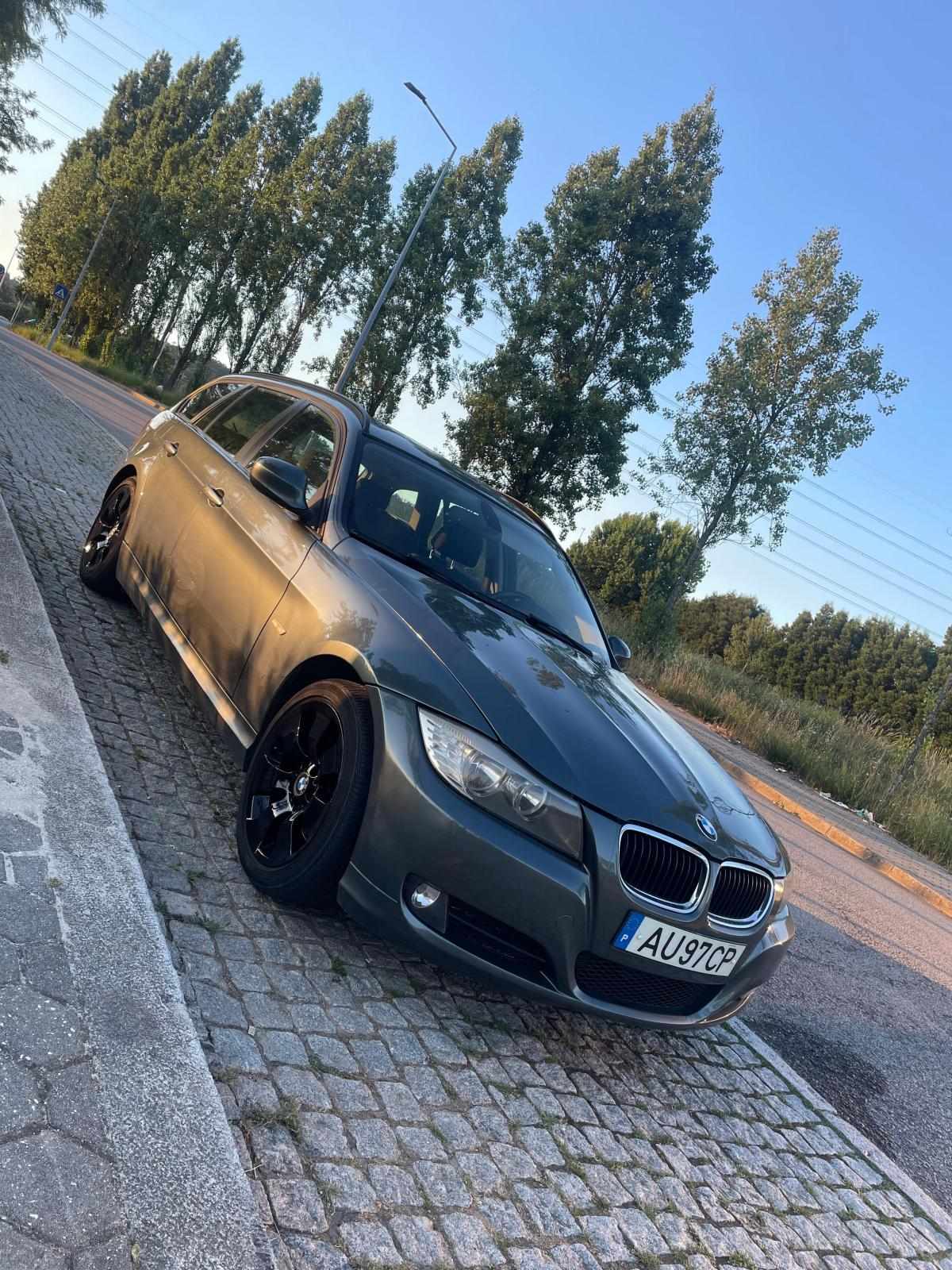 bmw-serie-3-318d-touring-2011-diesel-1995cc