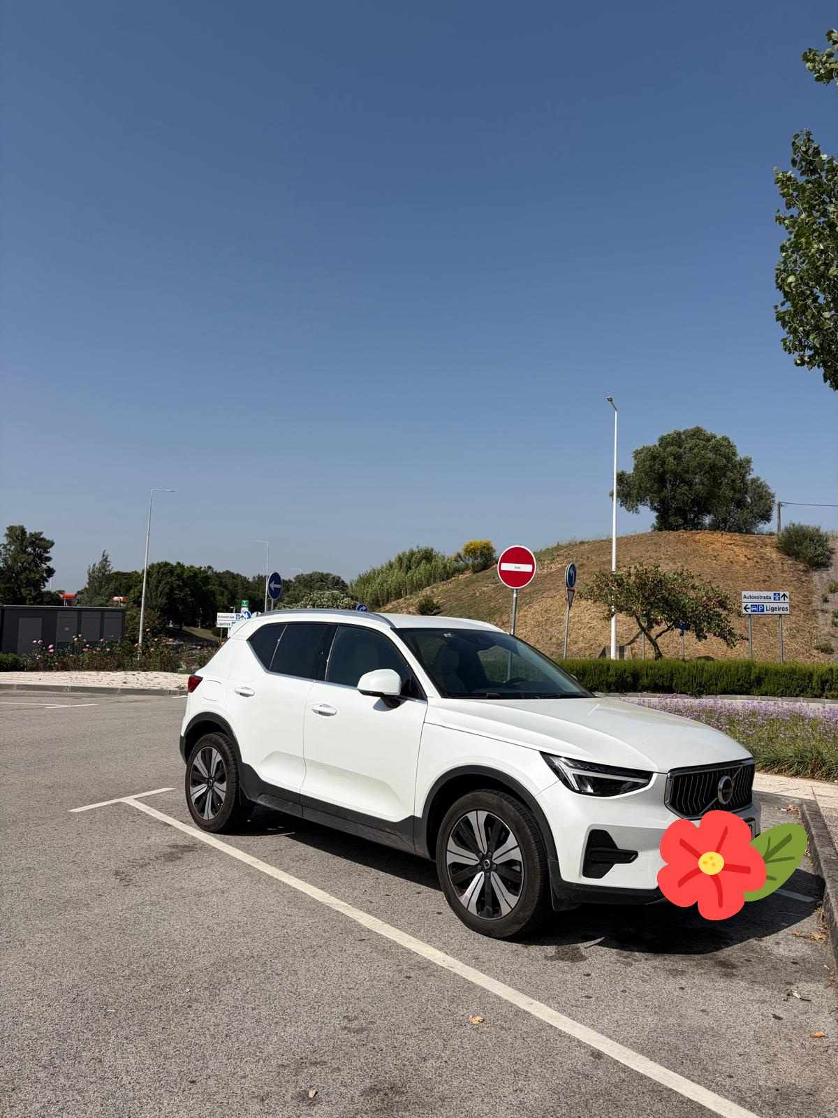 volvo-xc40-t4-twin-engine-recharge-2022-gasolina-1477cc