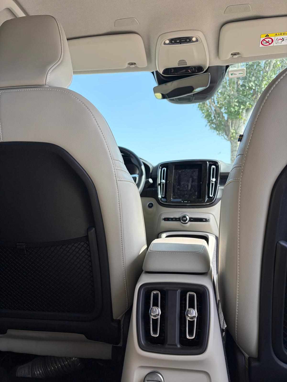 volvo-xc40-t4-twin-engine-recharge-2022-gasolina-1477cc