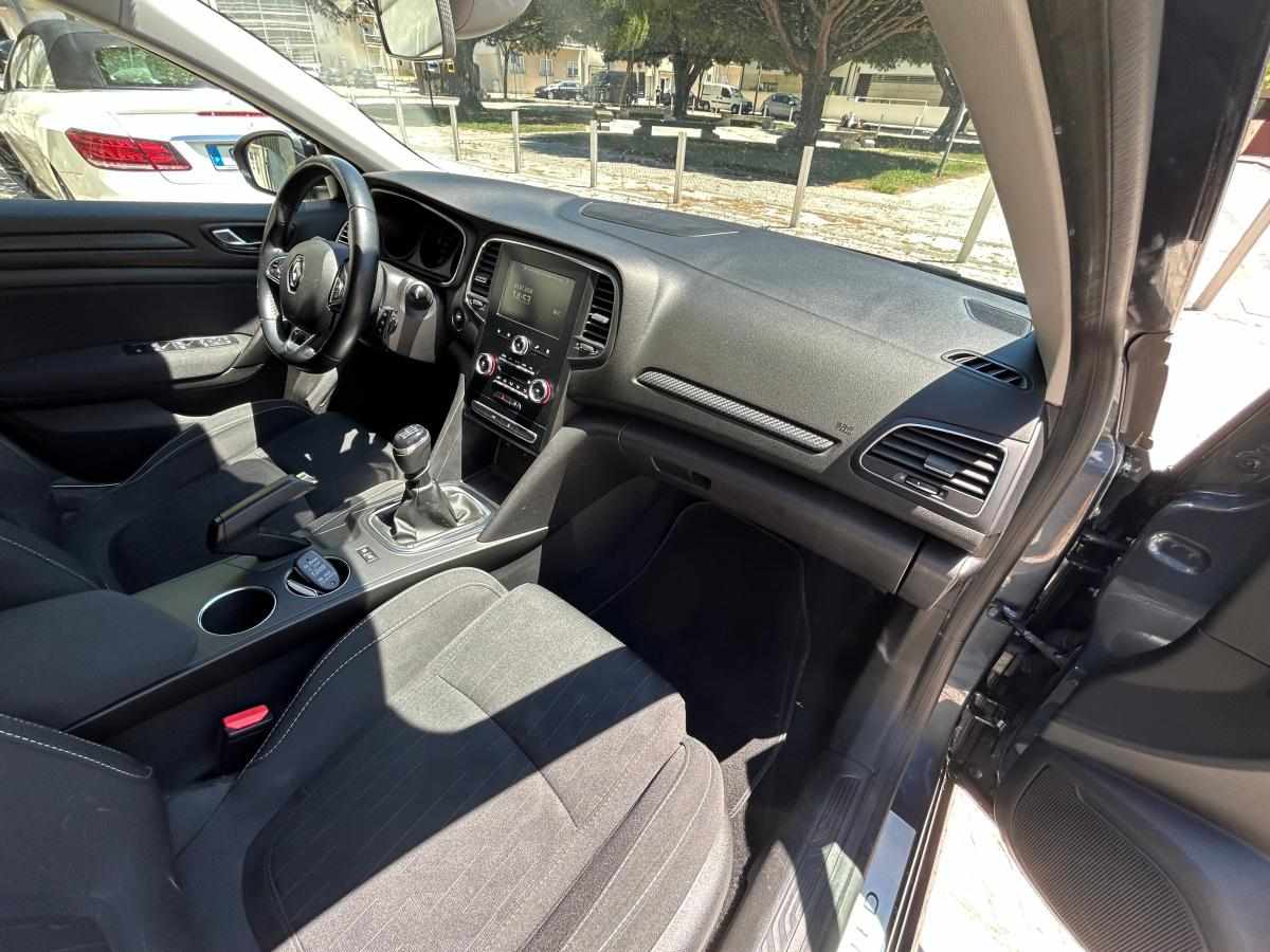 renault-megane-sport-tourer-1-5-dci-2019-diesel-1461cc