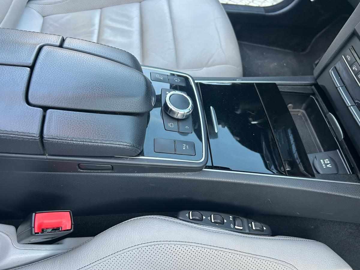 mercedes-benz-classe-e-e-220-bluetec-2015-diesel-2143cc