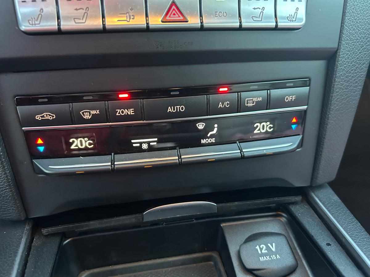 mercedes-benz-classe-e-e-220-bluetec-2015-diesel-2143cc
