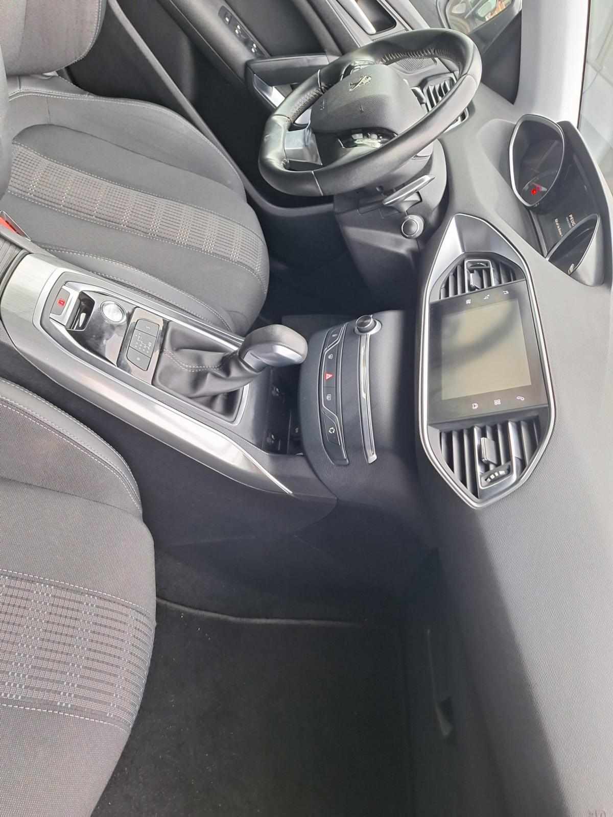 peugeot-308-1-5-bluehdi-2019-diesel-1499cc