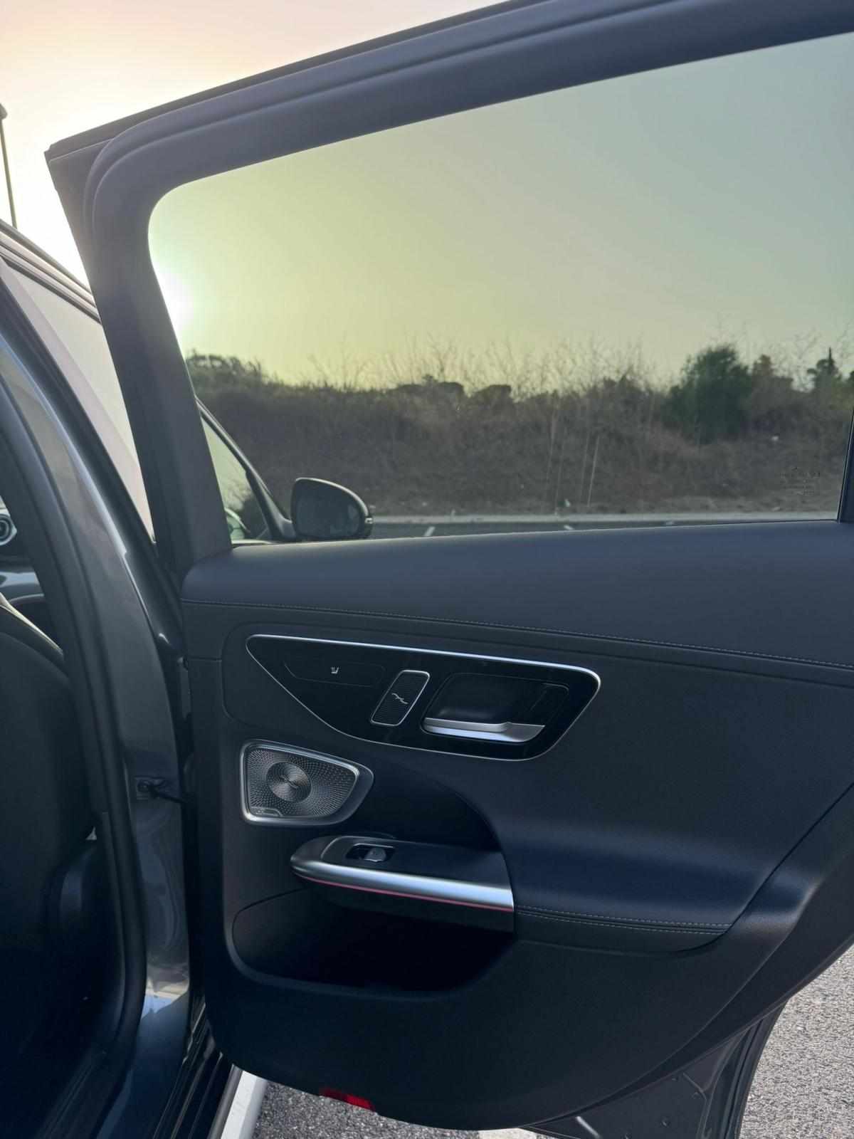 mercedes-benz-classe-c-c-300-e-2023-gasolina-1999cc