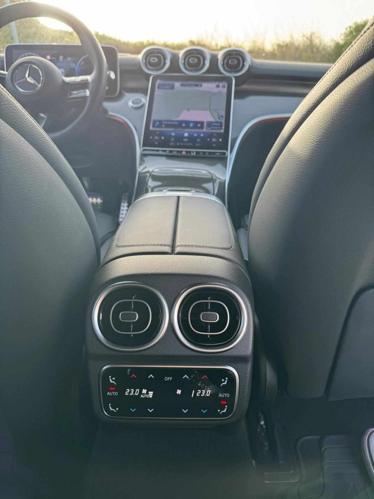 mercedes-benz-classe-c-c-300-e-2023-gasolina-1999cc