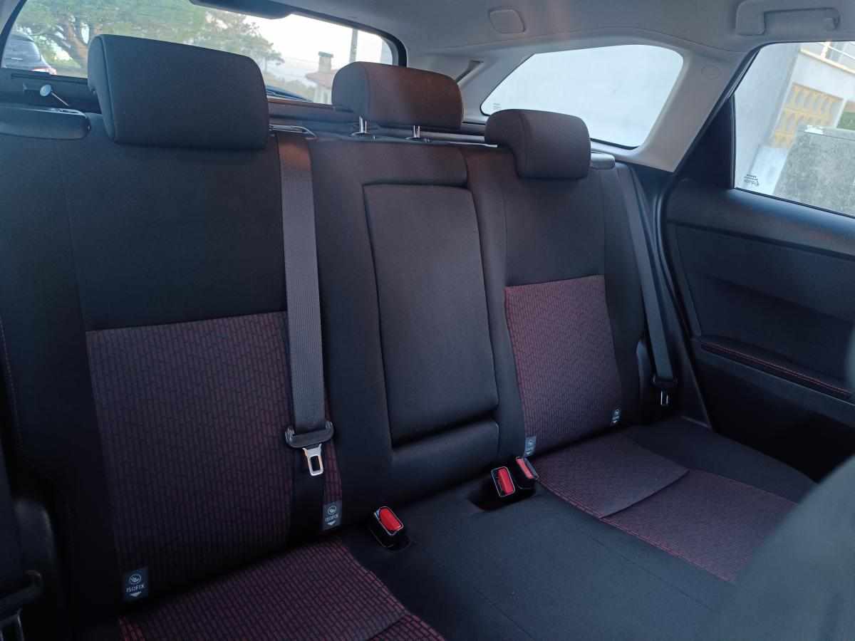 toyota-auris-1-4-d-4d-2014-diesel-1364cc