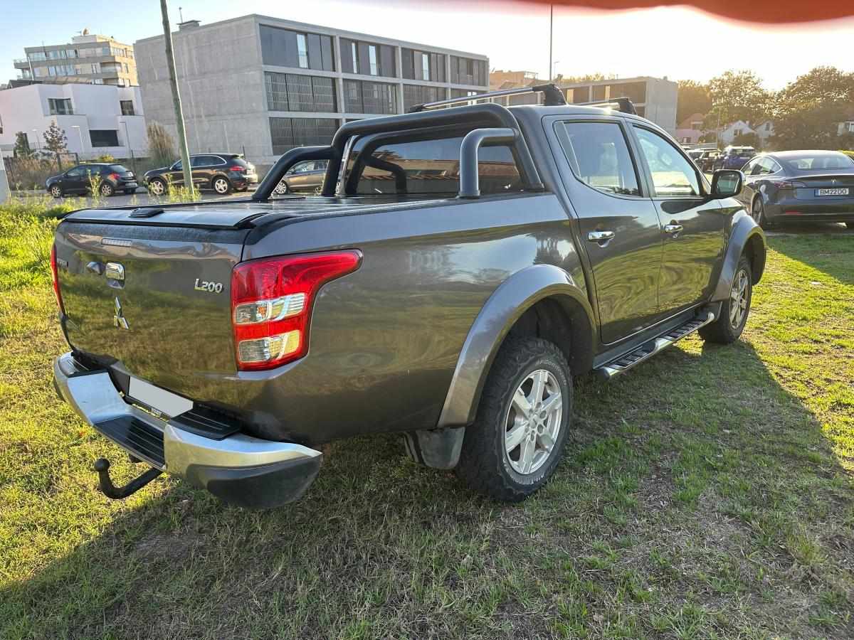 mitsubishi-l200-2-4-di-d-4wd-2017-diesel-2442cc
