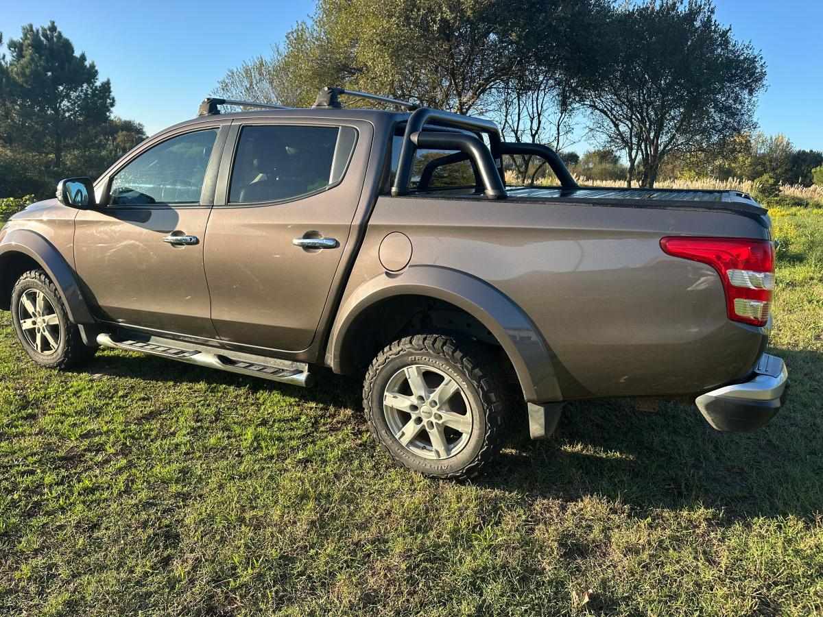 mitsubishi-l200-2-4-di-d-4wd-2017-diesel-2442cc