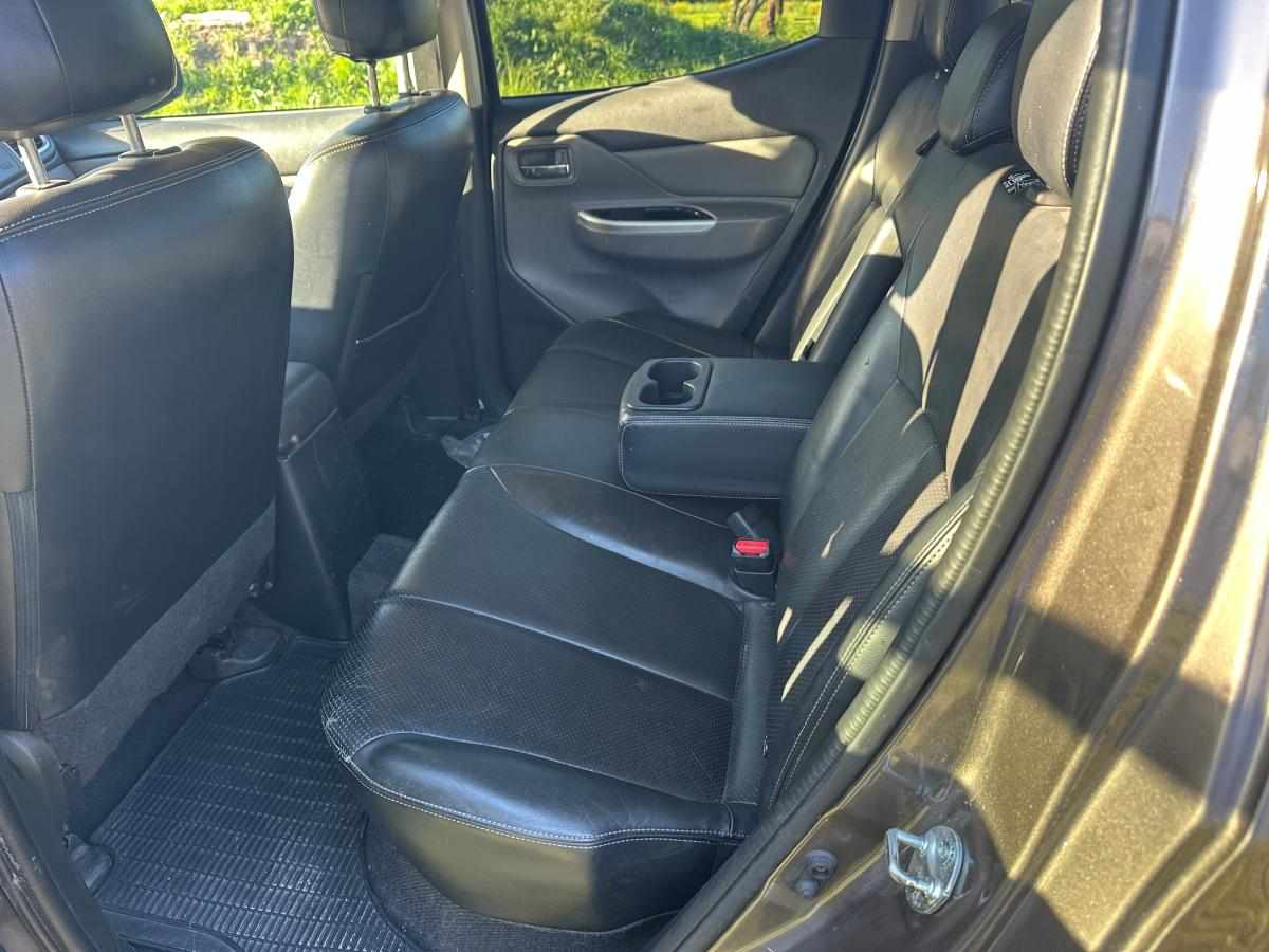 mitsubishi-l200-2-4-di-d-4wd-2017-diesel-2442cc