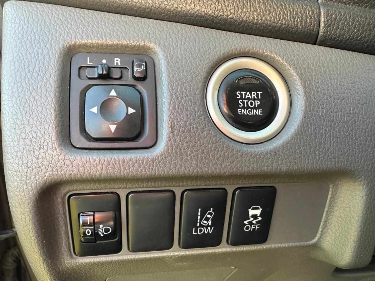 mitsubishi-l200-2-4-di-d-4wd-2017-diesel-2442cc