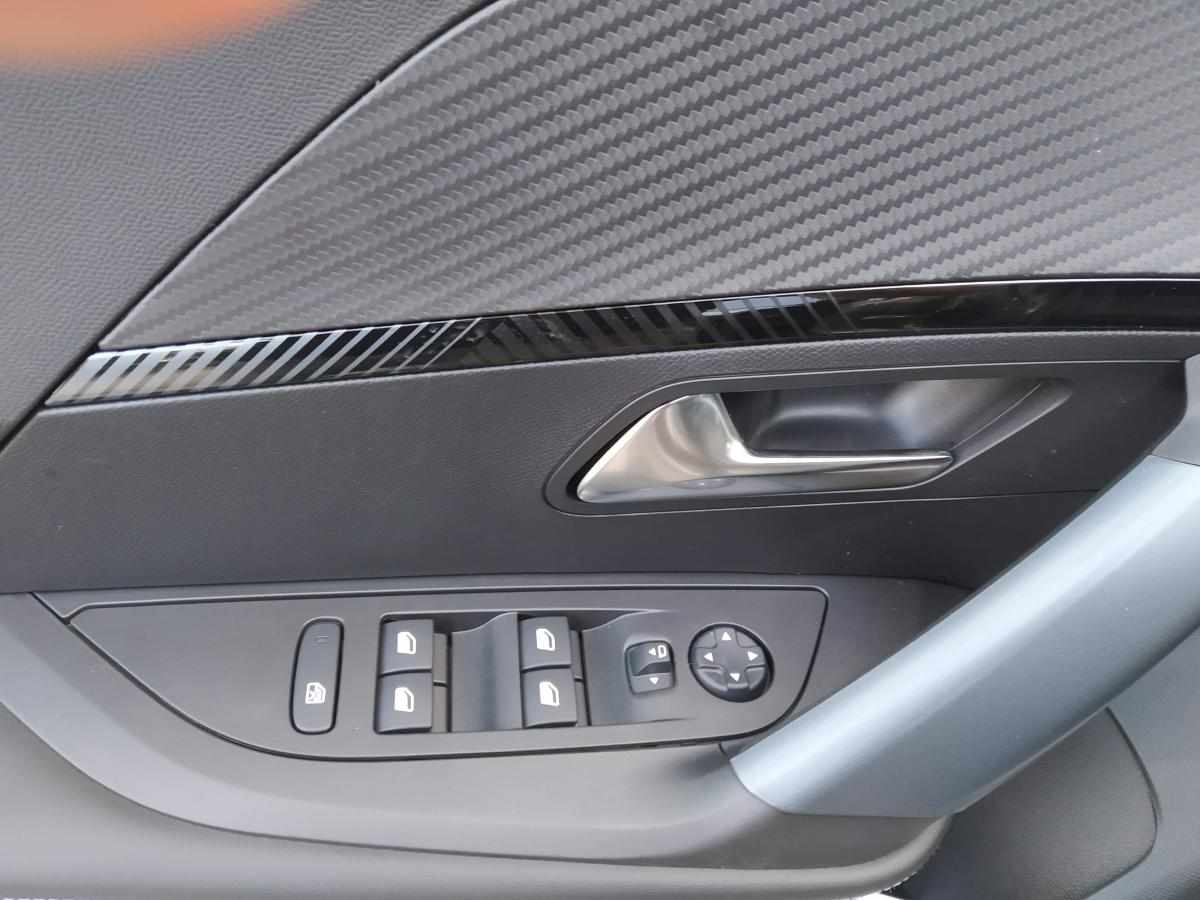 peugeot-2008-1-2-puretech-2020-gasolina-1199cc