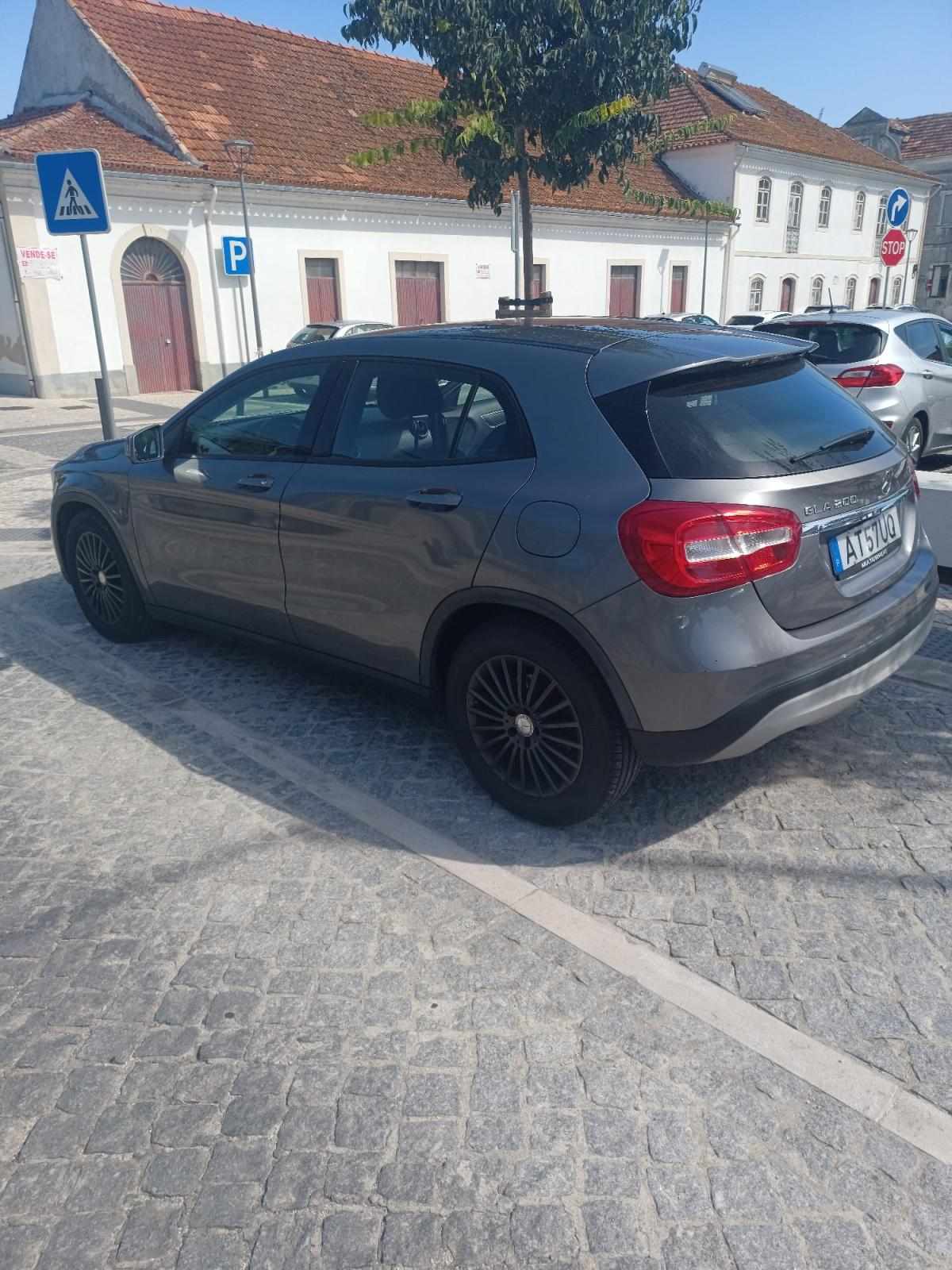 mercedes-benz-gla-200-cdi-2015-diesel-2143cc