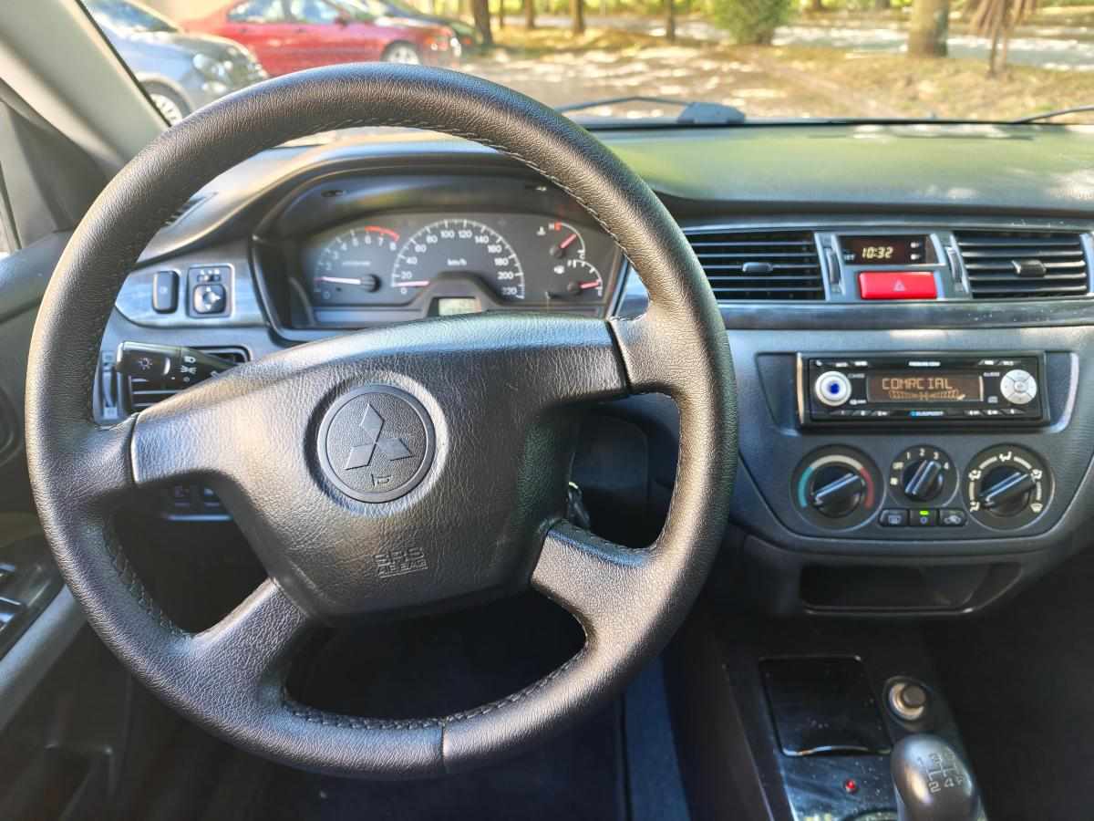 mitsubishi-lancer-1-3-82cv-2006-gasolina-1299cc