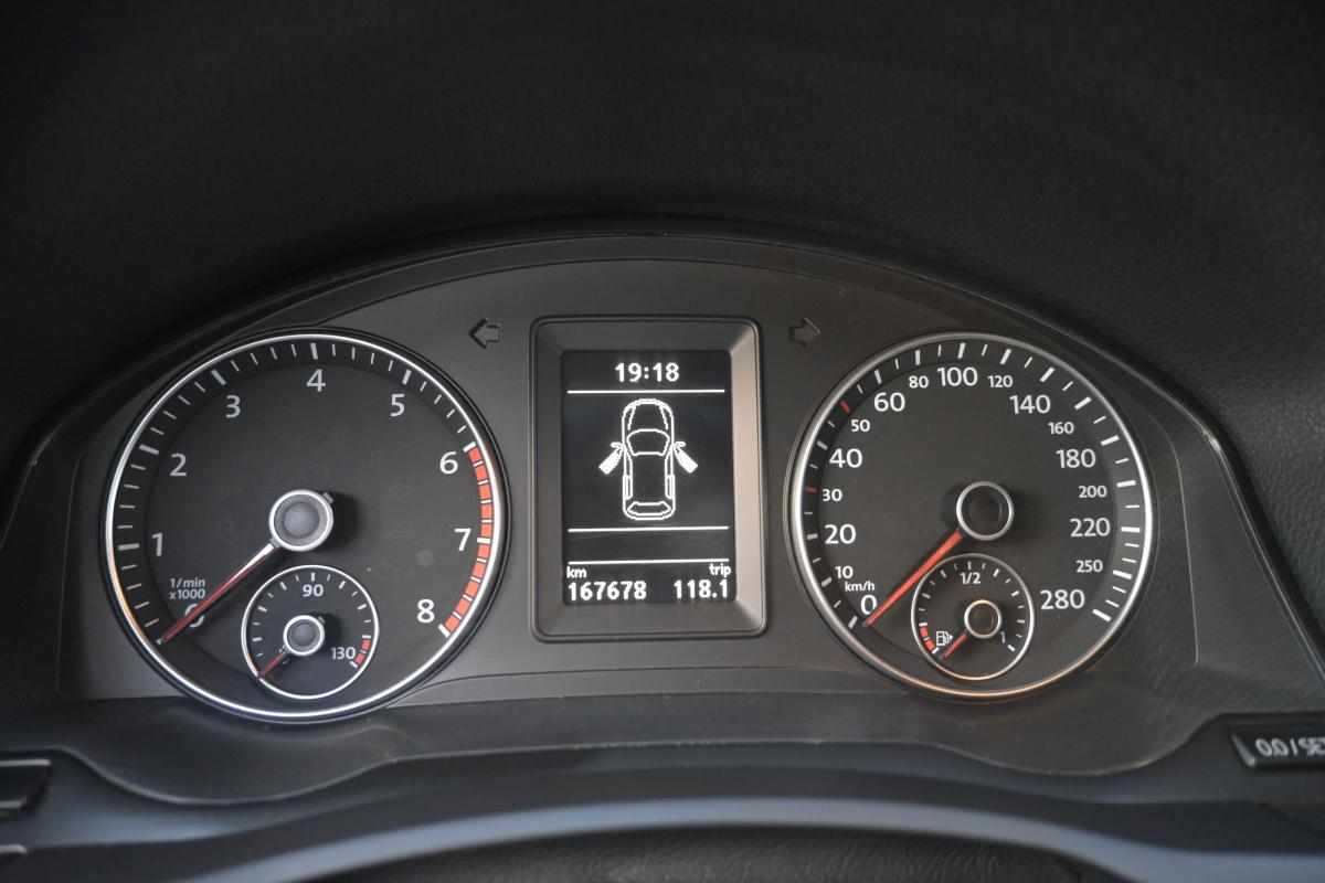 volkswagen-scirocco-1-4-tsi-2010-gasolina-1390cc