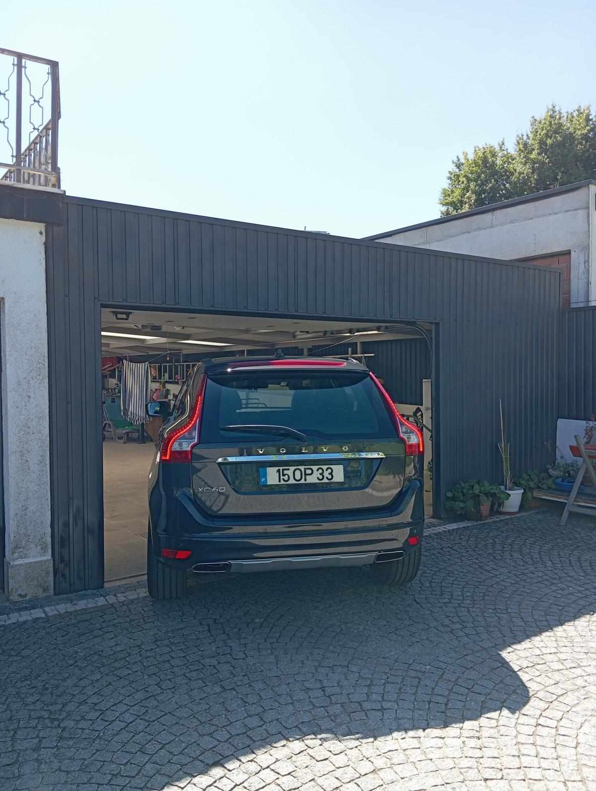 volvo-xc60-2-0-d4-2014-diesel-1969cc
