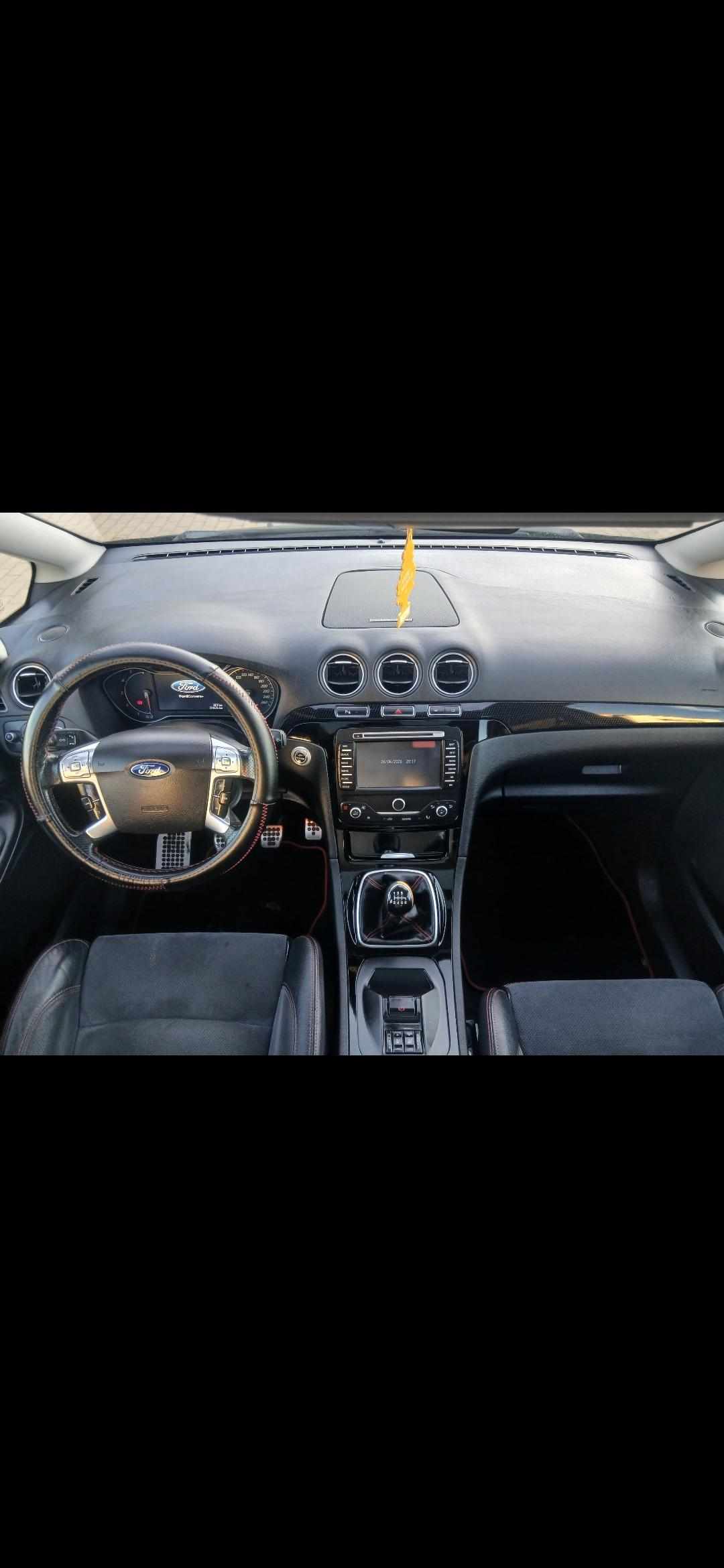 ford-s-max-2-2-tdci-2013-diesel-2179cc