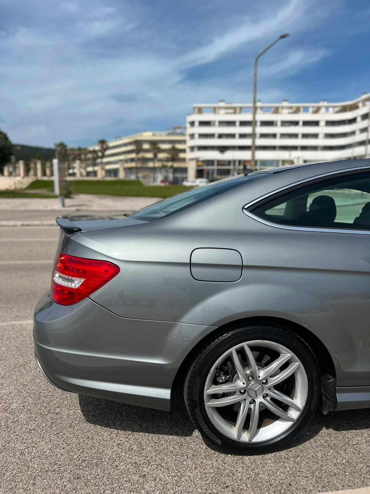 mercedes-benz-classe-c-c-250-cdi-2014-diesel-2143cc