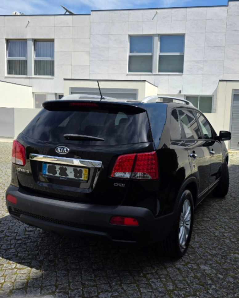 kia-sorento-2-2-crdi-4x4-2011-diesel-2199cc