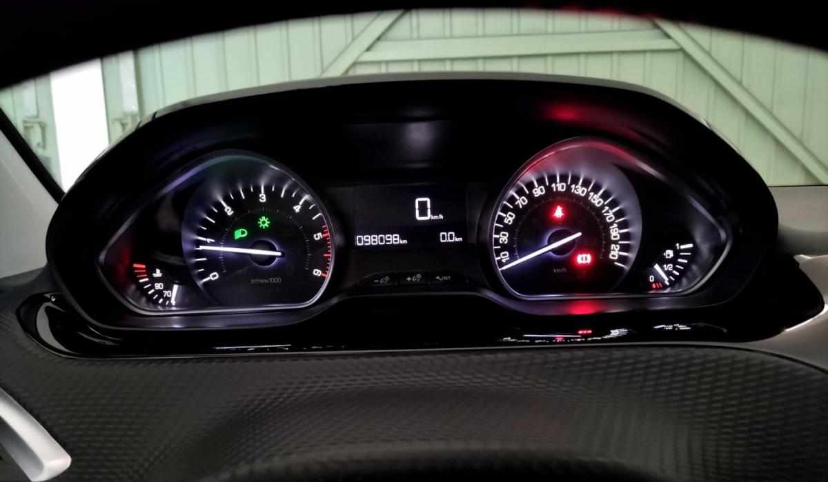 peugeot-2008-1-6-bluehdi-2016-diesel-1560cc