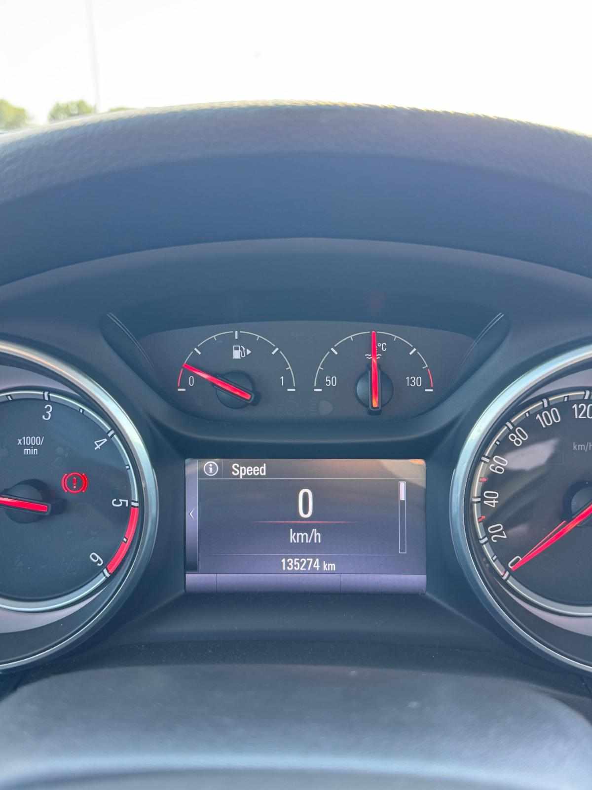 opel-astra-1-6-cdti-2015-diesel-1598cc