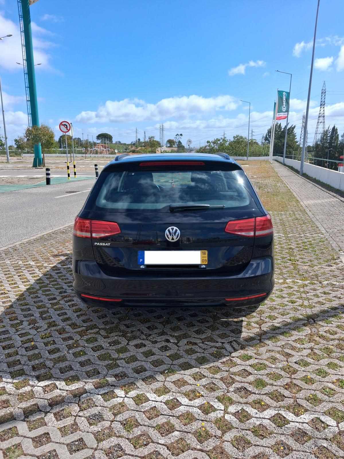 volkswagen-passat-1-6-tdi-bluemotion-2018-diesel-1598cc