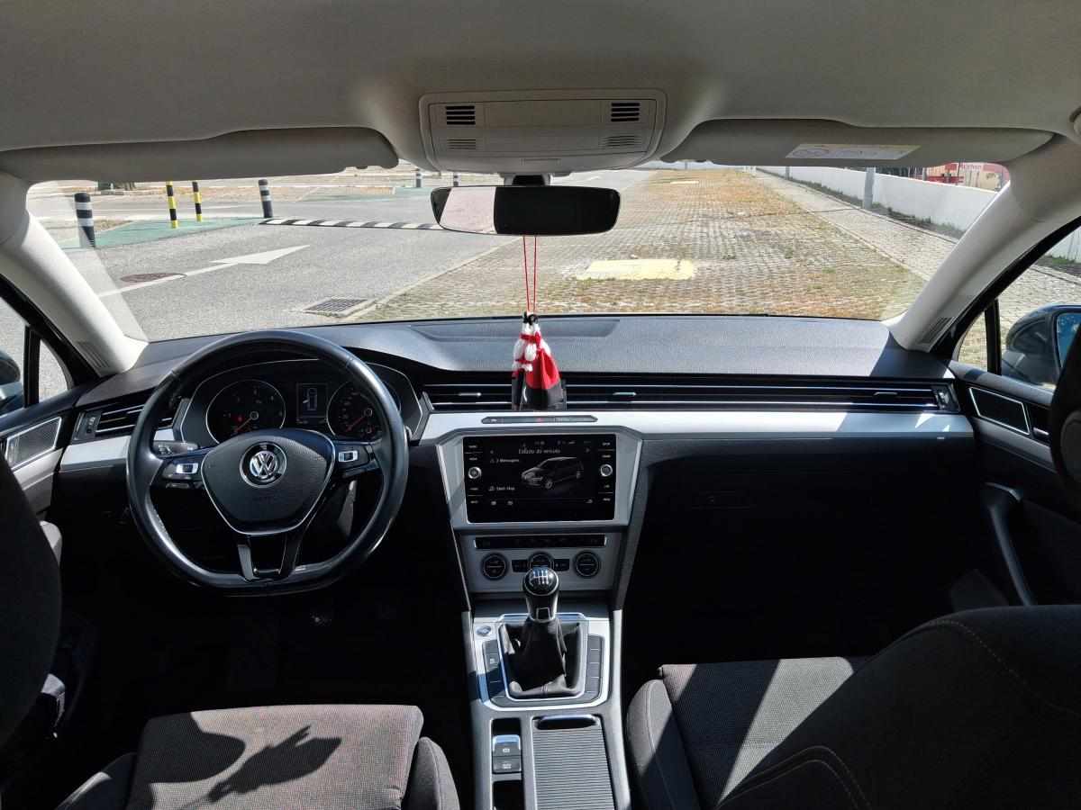 volkswagen-passat-1-6-tdi-bluemotion-2018-diesel-1598cc