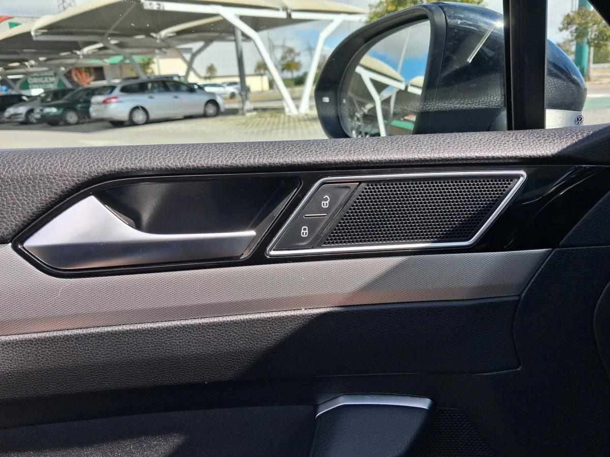 volkswagen-passat-1-6-tdi-bluemotion-2018-diesel-1598cc