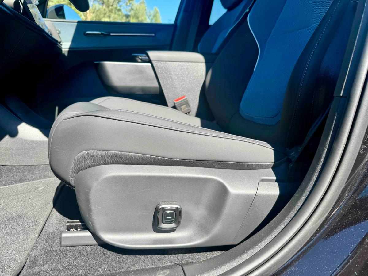 volvo-ex30-69-kwh-2025-eletrico