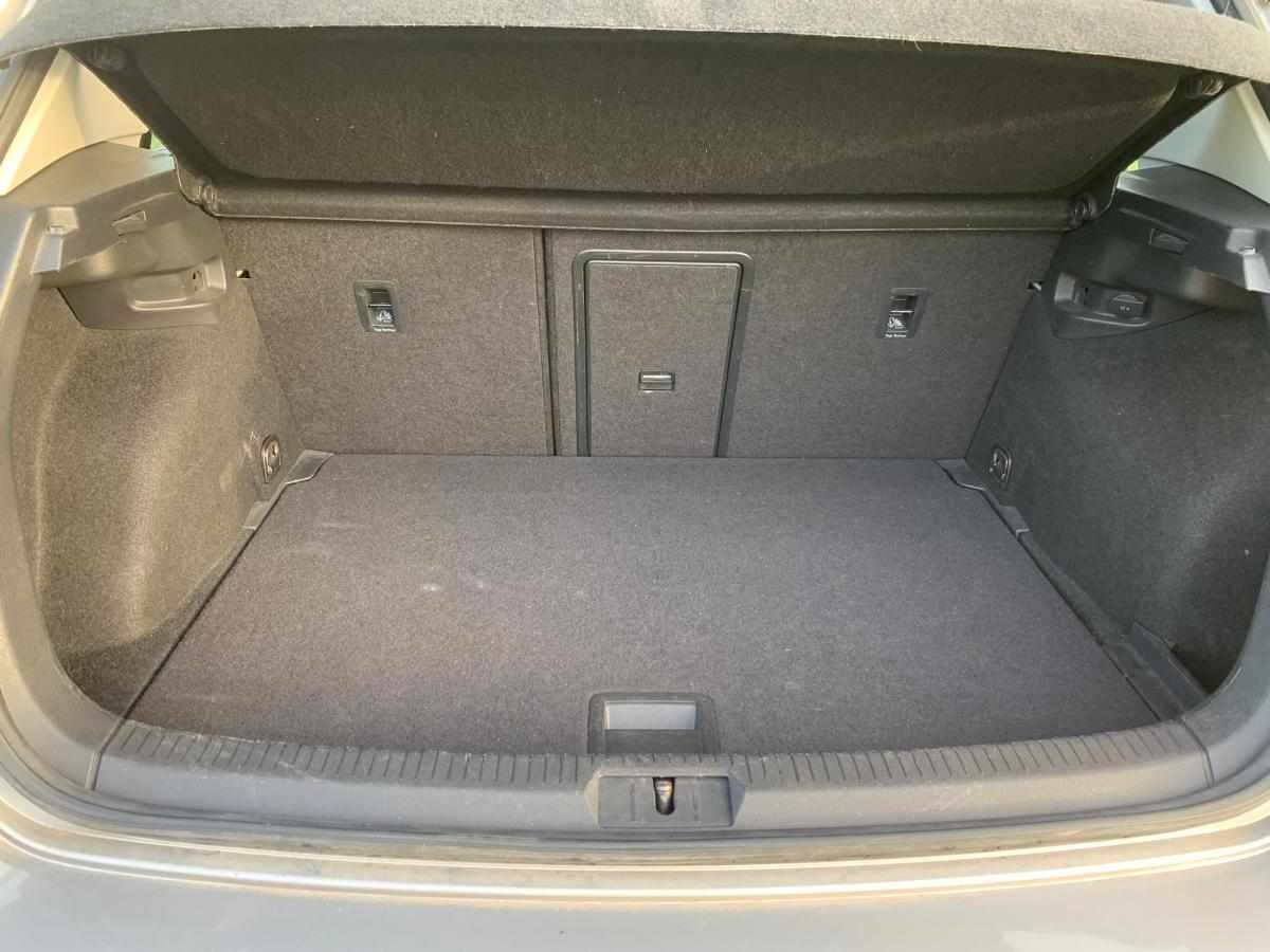 volkswagen-golf-e-golf-35-8-kwh-2020-eletrico