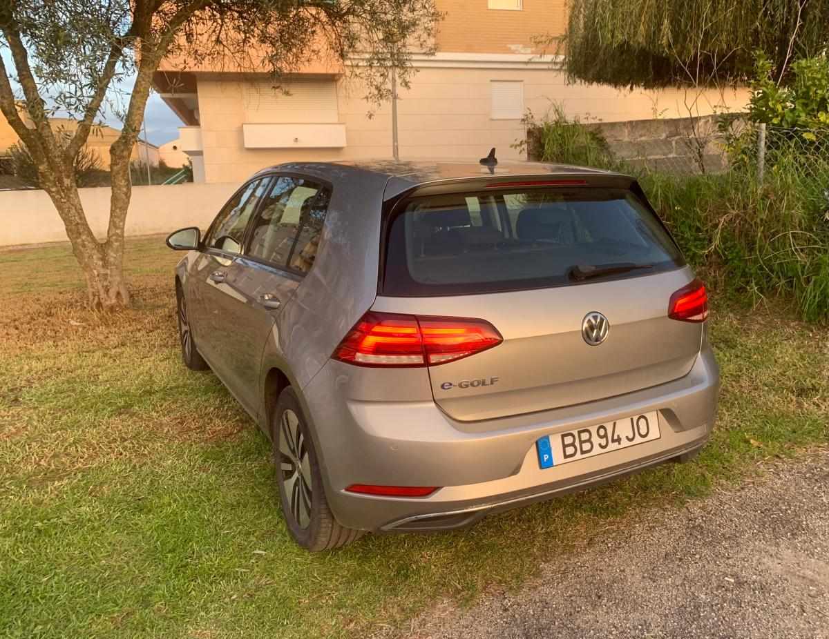 volkswagen-golf-e-golf-35-8-kwh-2020-eletrico