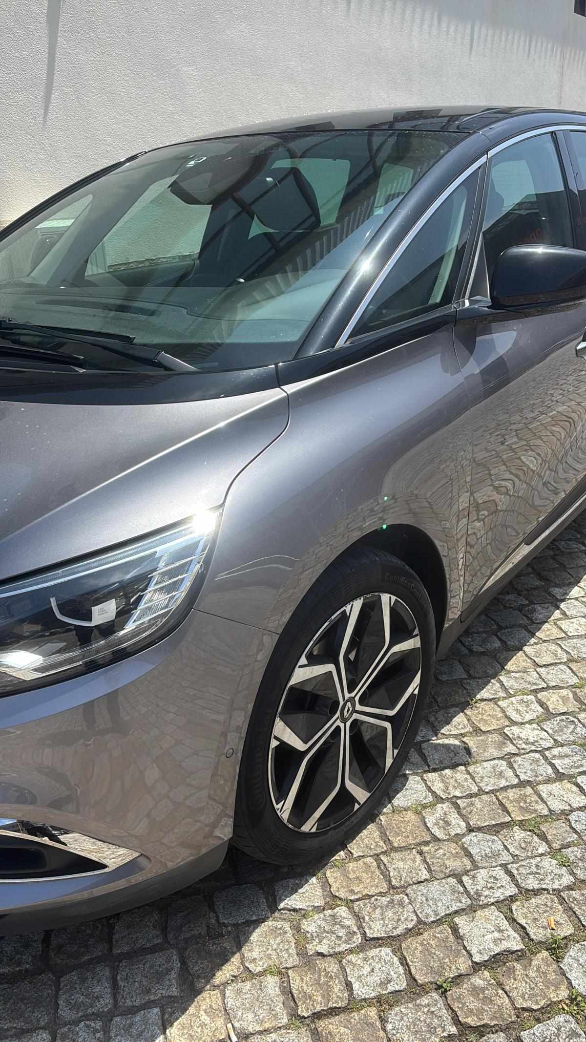 renault-grand-scenic-1-5-2021-diesel-1500cc