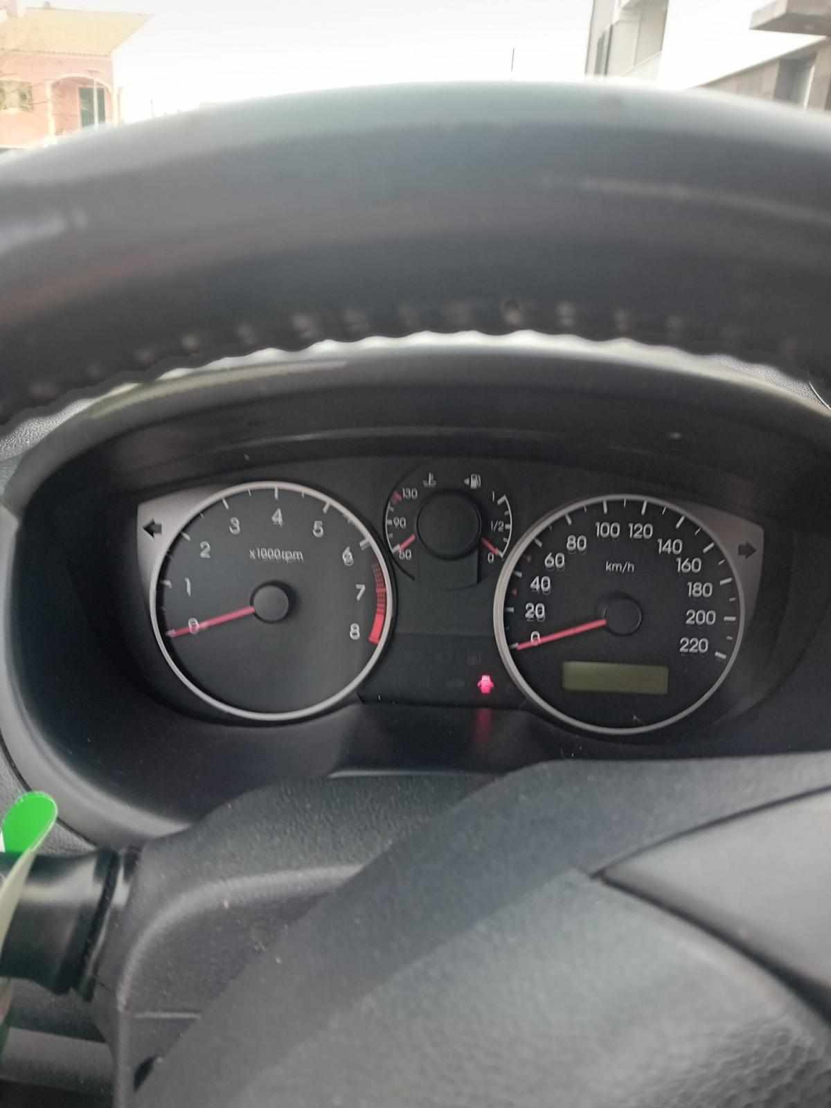 hyundai-i20-1-2-2010-gasolina-1248cc