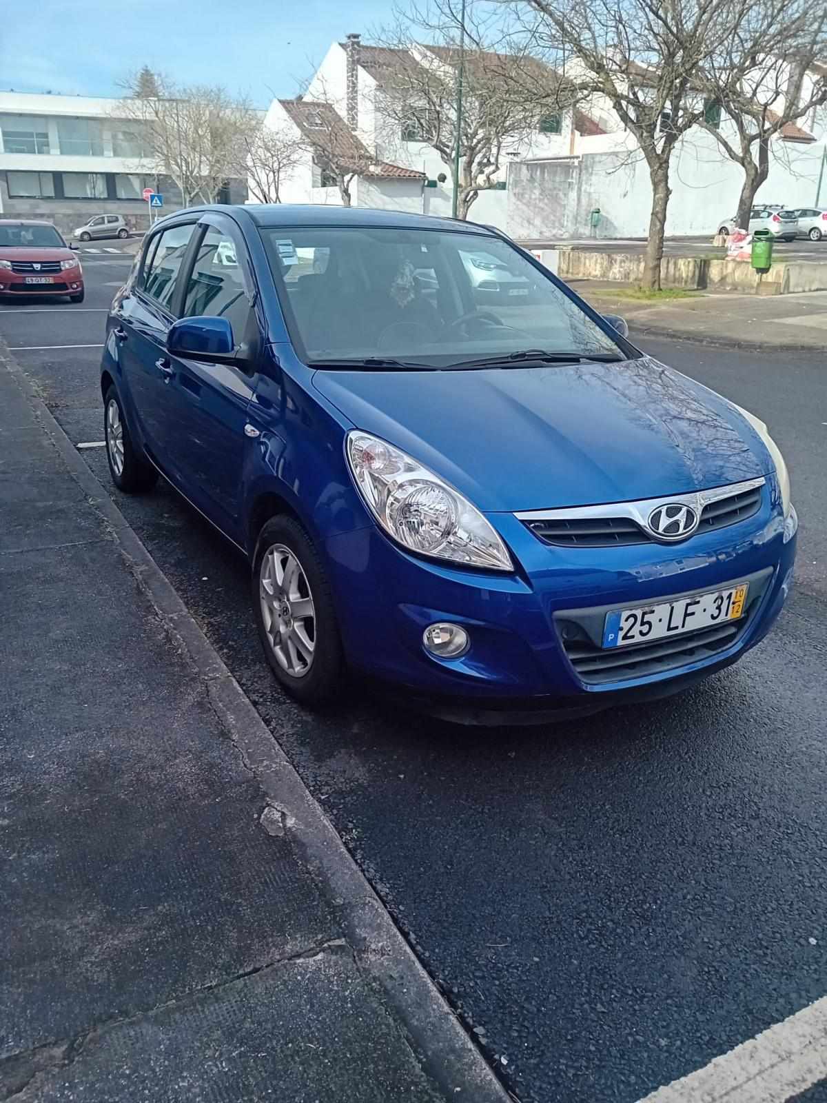 hyundai-i20-1-2-2010-gasolina-1248cc