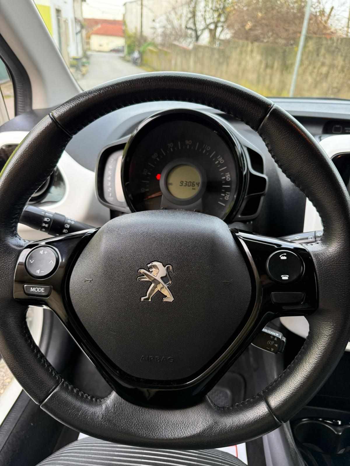 peugeot-108-1-2-vti-2017-gasolina-1199cc