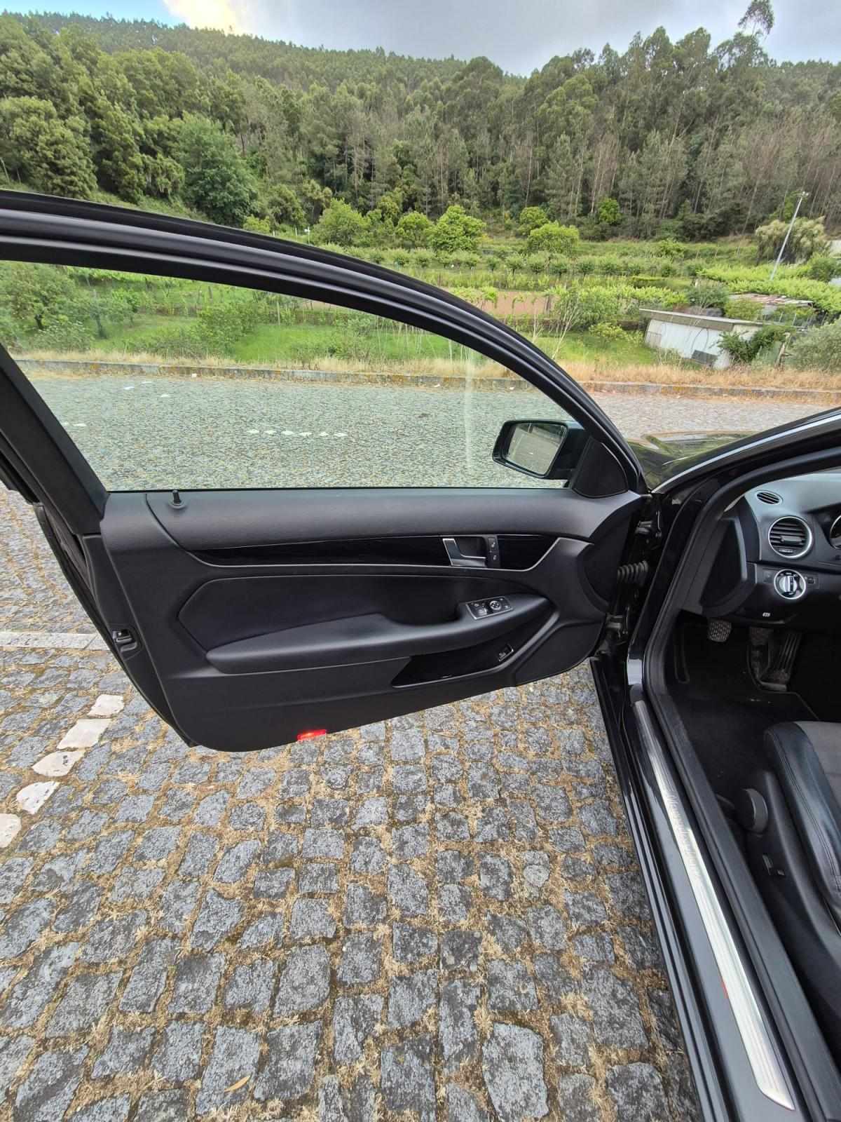 mercedes-benz-classe-c-c-220-cdi-2012-diesel-2143cc