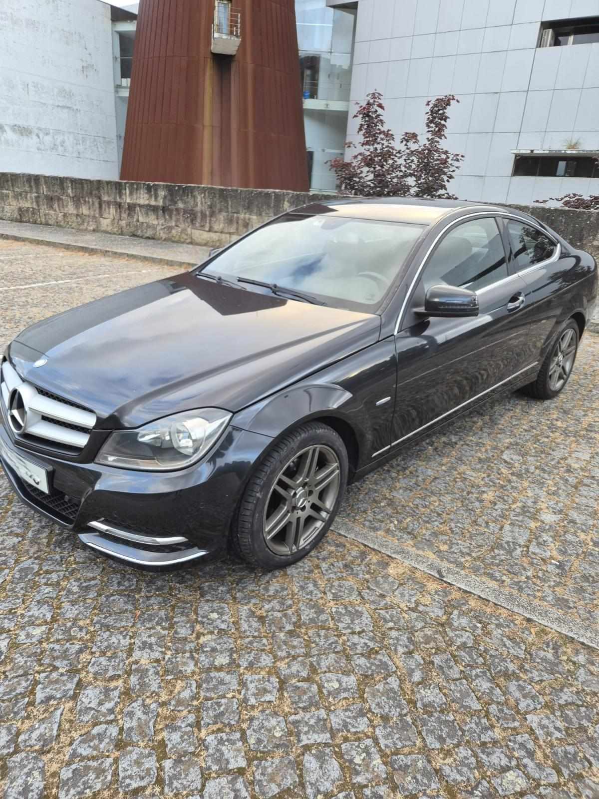 mercedes-benz-classe-c-c-220-cdi-2012-diesel-2143cc