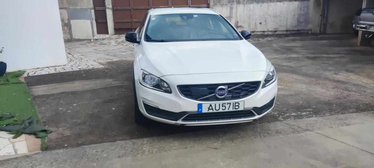 volvo-v60-2-0-d4-2016-diesel-1969cc