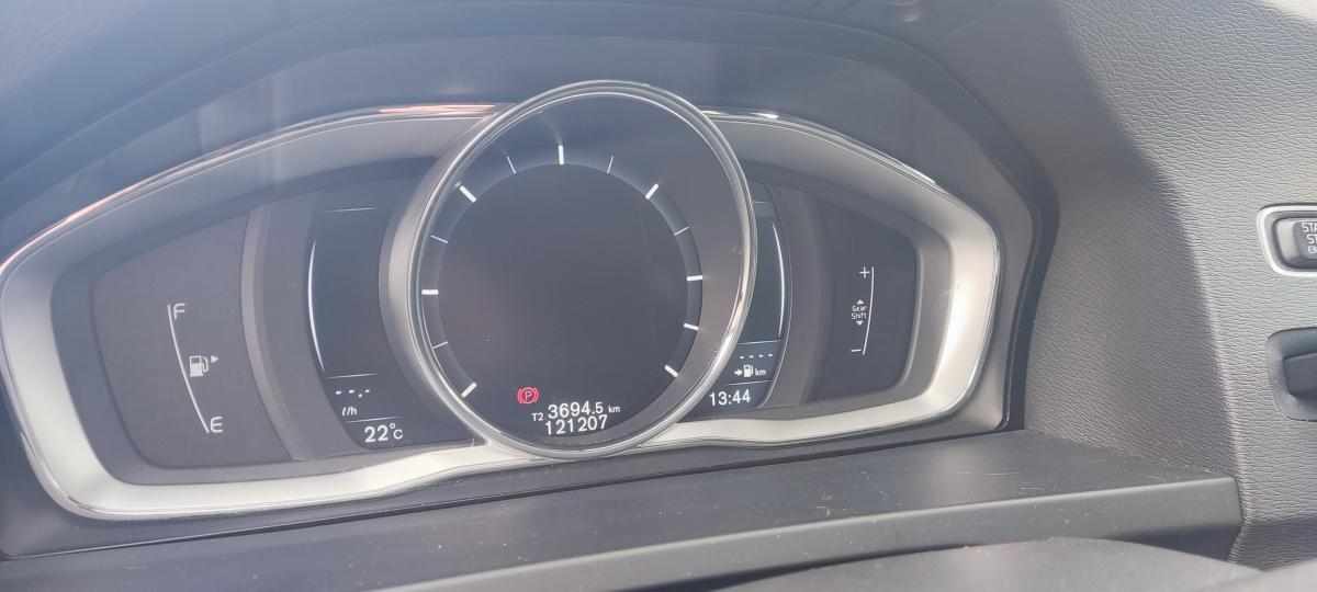 volvo-v60-2-0-d4-2016-diesel-1969cc
