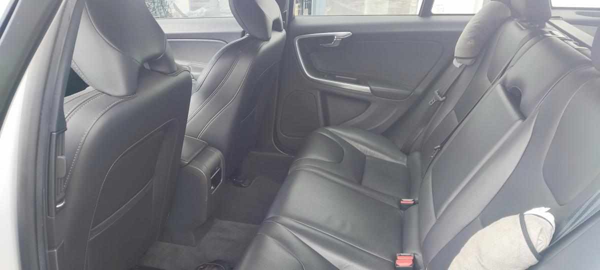 volvo-v60-2-0-d4-2016-diesel-1969cc