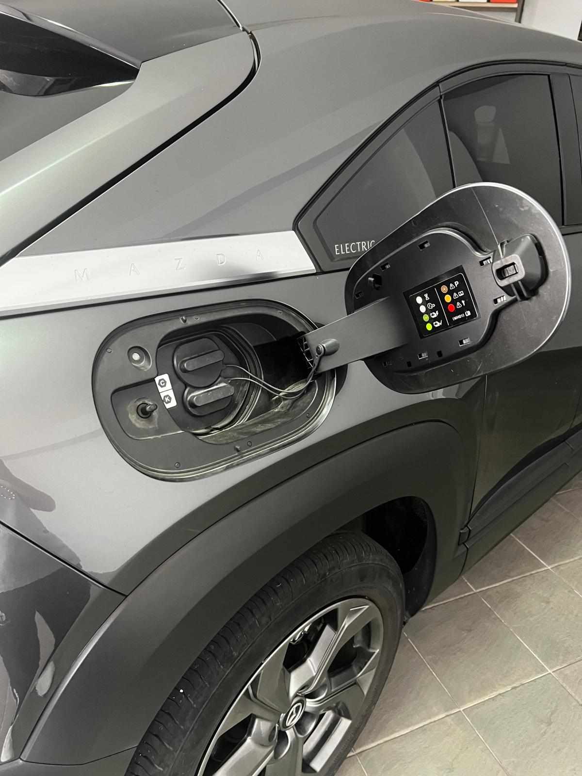 mazda-mx-30-35-5-kwh-e-skyactiv-2021-eletrico