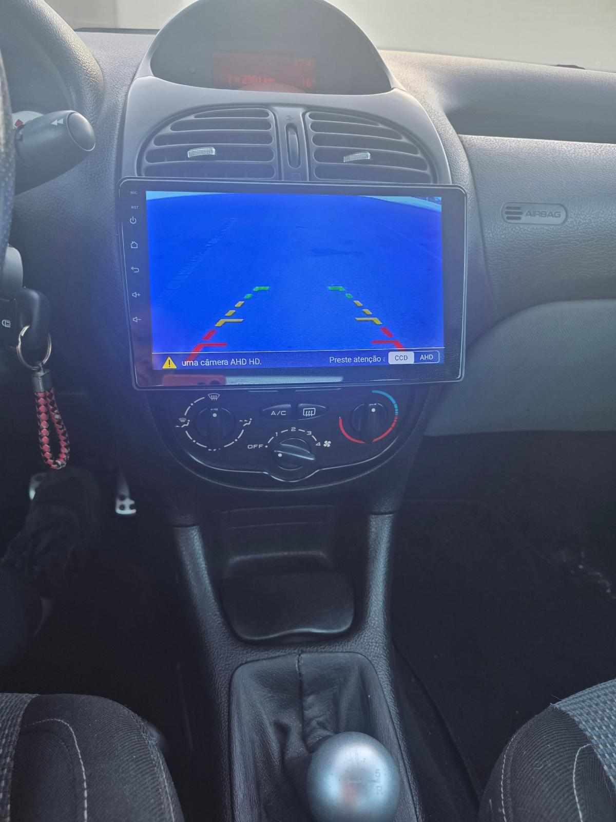 peugeot-206-1-6-2002-gasolina-1587cc