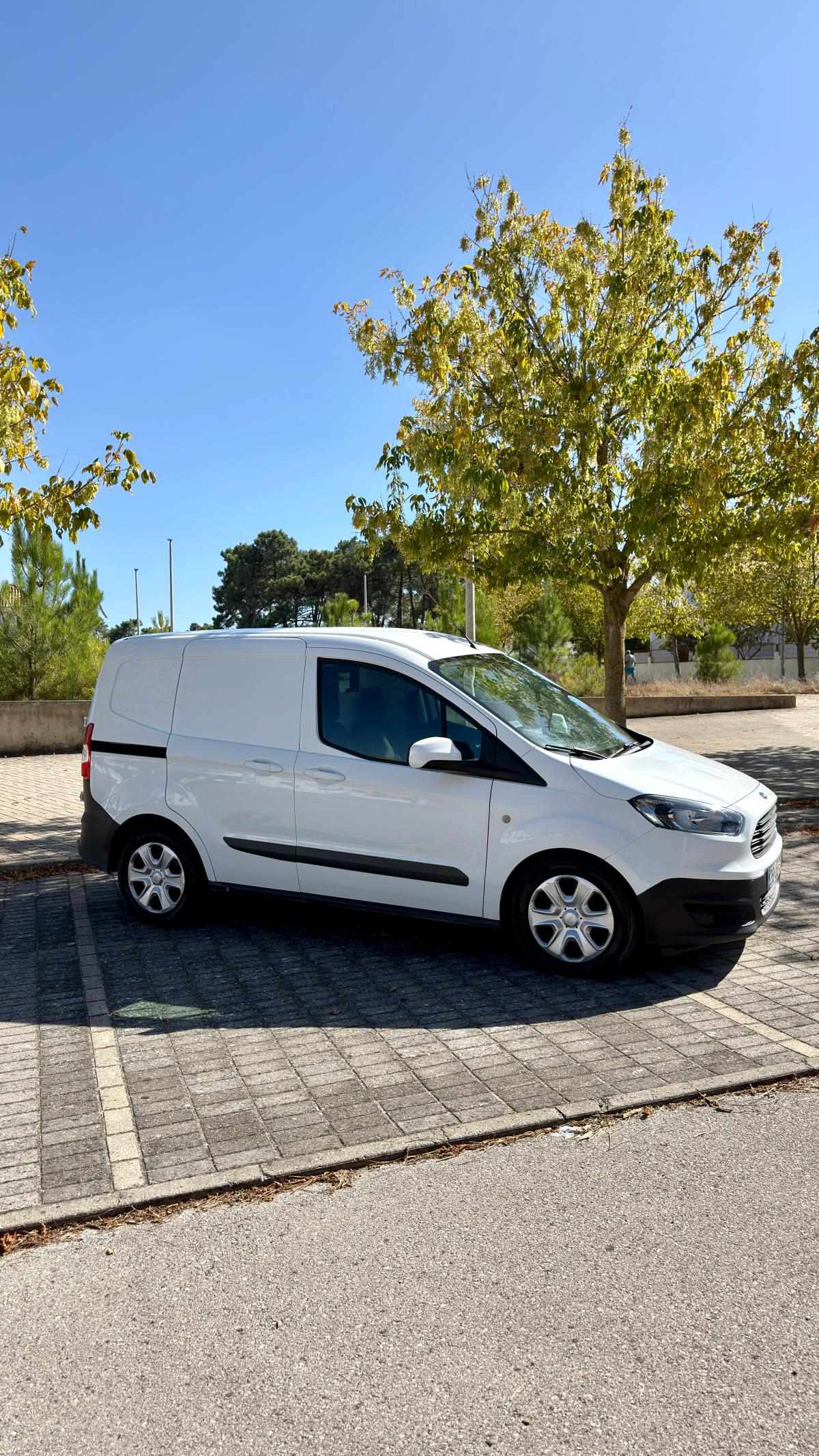 ford-transit-courier-1-5-75cv-2017-diesel-1499cc