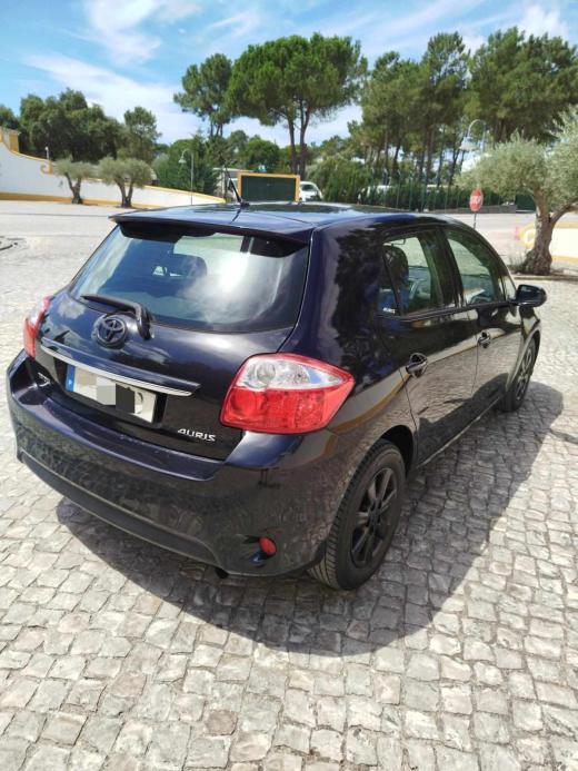 toyota-auris-1-4-d-4d-2011-diesel-1364cc