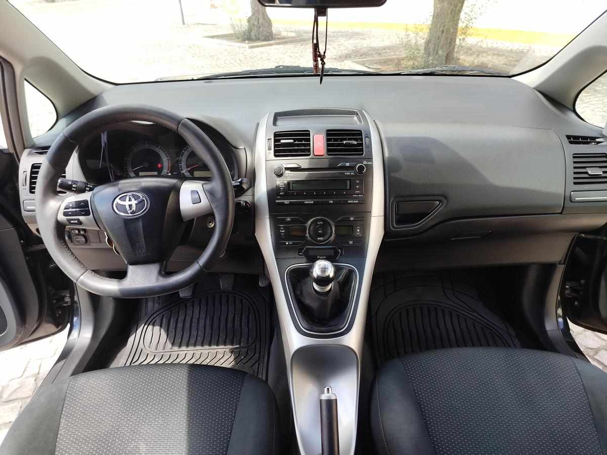 toyota-auris-1-4-d-4d-2011-diesel-1364cc