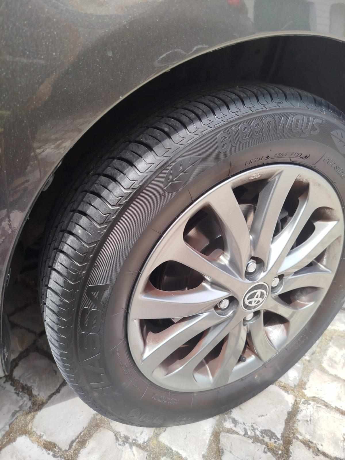toyota-yaris-1-0-vvt-i-2017-gasolina-998cc